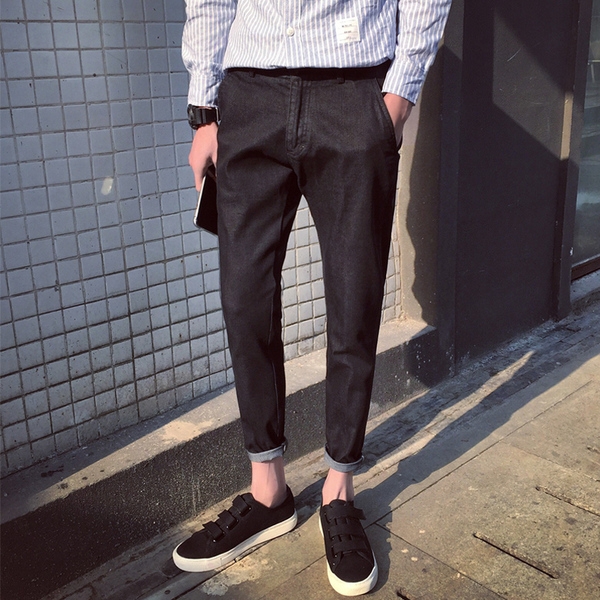 τζιν κομψή ανδρών σε 2 χρώματα - μαύρο και το μπλε του τύπου Slim