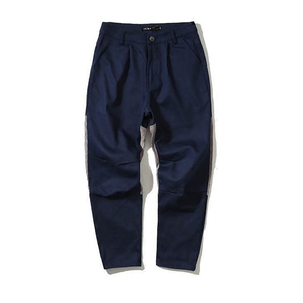 εσώρουχα των γυναικών Κομψή των ανδρών σε ένα ευρύ σχέδιο σε μαύρο, μπλε και καφέ