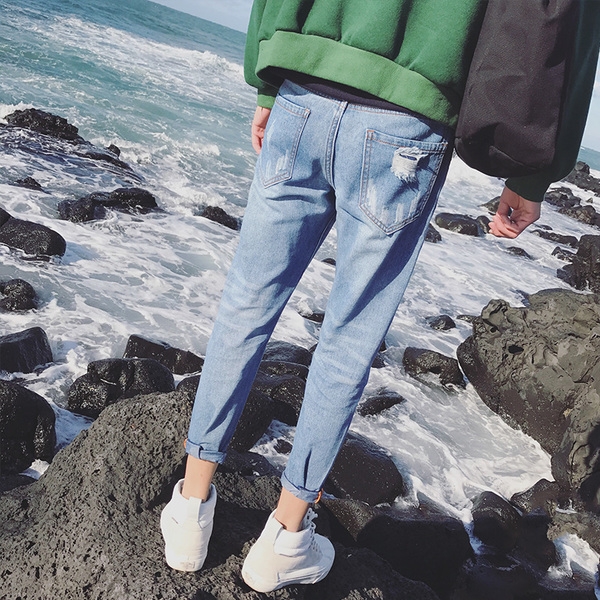 Мъжки стилни светли дънки - накъсани тип Слим