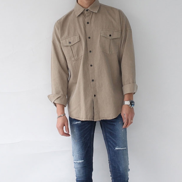 Κομψό ανδρικό πουκάμισο  σε ευρύ σχέδιο σε σκούρο πράσινο και μπεζ χρώμα