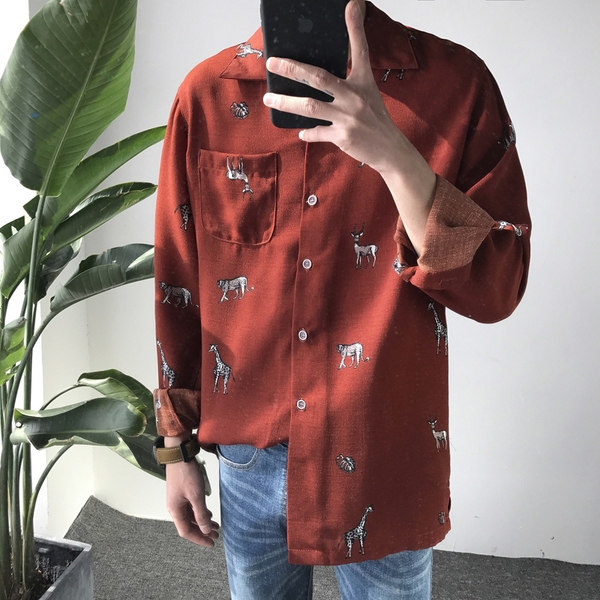 Κομψό ανδρικό πουκάμισο σε κόκκινο και σκούρο μπλε χρώμα