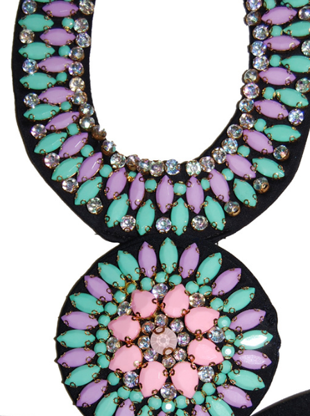 Οι γυναίκες πολυτέλεια μαγιό μαύρες πέτρες από δύο μέρη