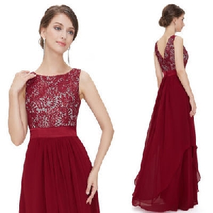 Κυρίες μακρύ βράδυ σιφόν φόρεμα του καλοκαιριού σε τέσσερις εκπληκτικό μοντέλο χρώματος μαύρο, μπλε, κρασί-κόκκινο