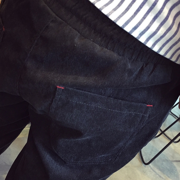 παντελόνια Εντυπωσιακή ανδρών με δεσμούς σε τέσσερα χρώματα.