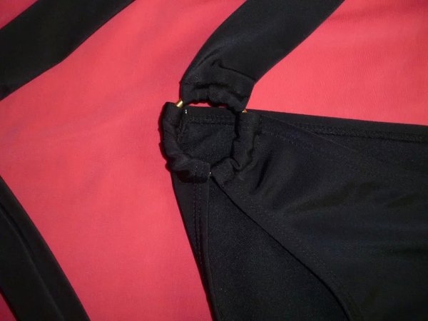 Οι γυναίκες, όλα σε ένα μαγιό