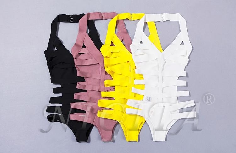 Дамски цял бански в черен цвят