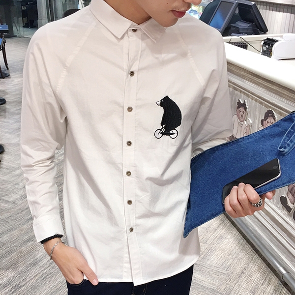 Λεπτά ανδρικά πουκάμισα ν με τρισδιάστατη διακόσμηση - άσπρο, γκρι και μπλε χρώμα