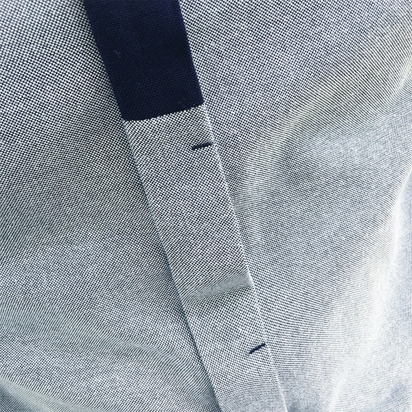 Λεπτά ανδρικά πουκάμισα  - λευκό και γκρι χρώμα