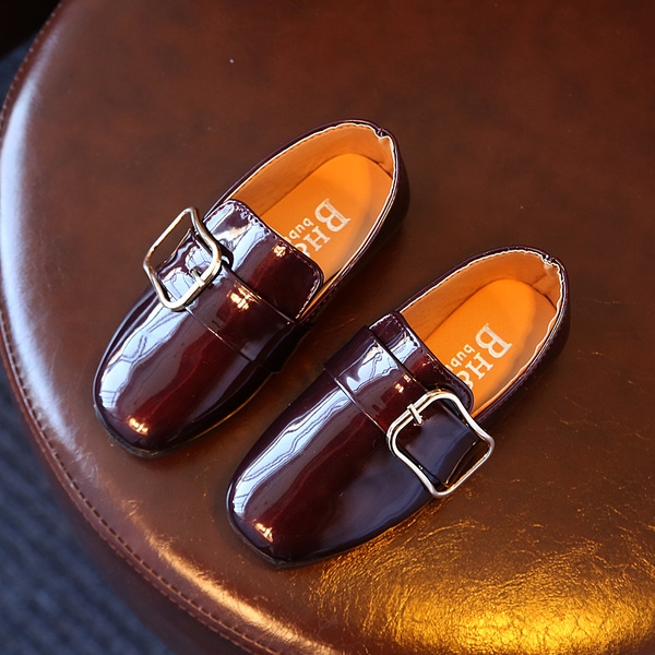 Детски пролетни и есенни лачени обувки за момичета в три страхотни цвята червен, кафяв топ модели