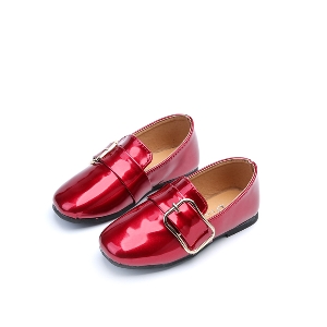 Детски пролетни и есенни лачени обувки за момичета в три страхотни цвята червен, кафяв топ модели