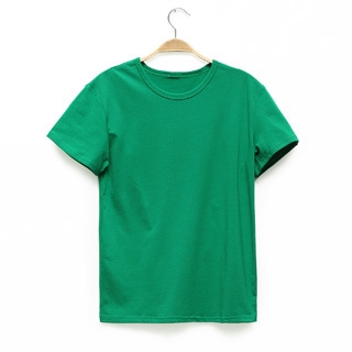 Καθαρίστε T-shirt με κοντά μανίκια σε πολλά χρώματα