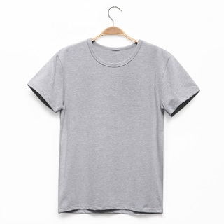 Καθαρίστε T-shirt με κοντά μανίκια σε πολλά χρώματα