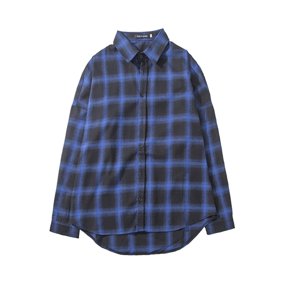 Αθλητικό ανδρικό πουκάμισο σε ευρύ σχέδιο και μακρύ, σε κουτί σε μπλε, κόκκινο και μαύρο χρώμα