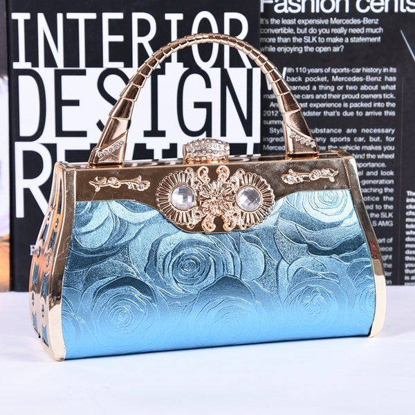 Γυναικείες ς σύγχρονη και επίσημη τσάντες σε διάφορα χρώματα - μπλε, χρυσό, ασημί, μαύρο