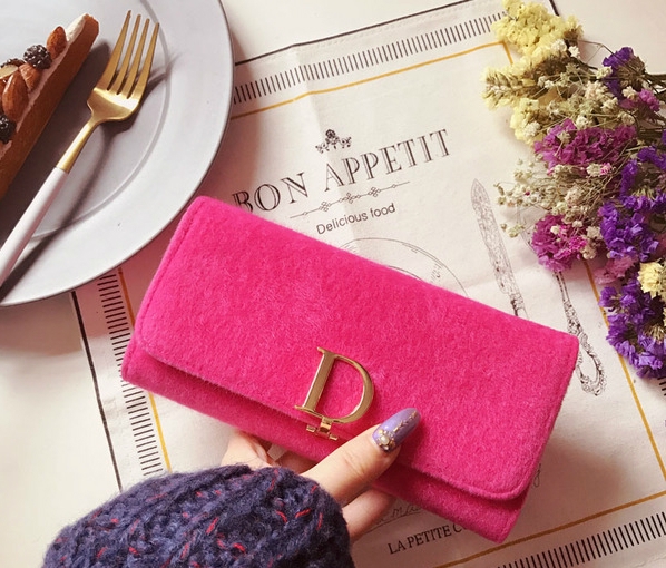 Οι γυναίκες χαρτοφυλάκιο με τεχνητά μαλλιά σε τρία χρώματα