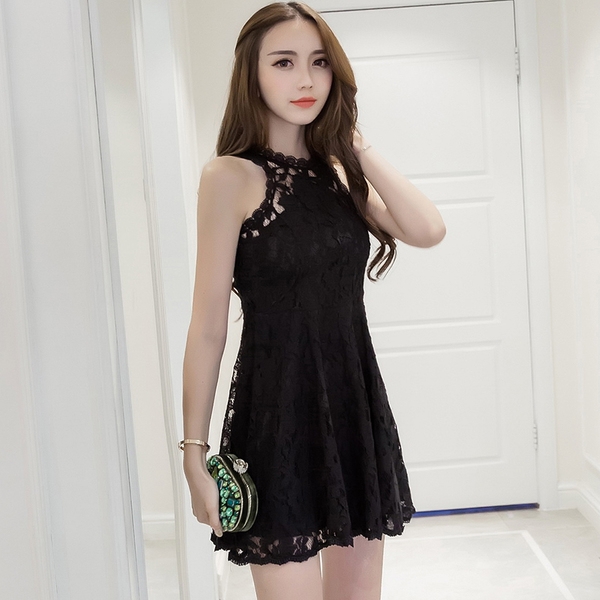 Дамска лятна черна дантелена къса вечерна рокля