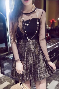 Дамска пролетна и лятна къса рокля с дълги прозрачни ръкави  Black Gold 