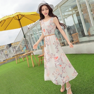 Дамска лятна шифонена рокля с флорални мотиви - 3 модела