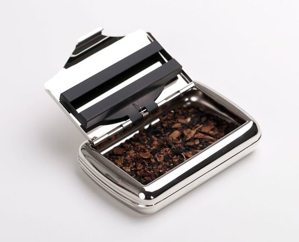 Преносима тютюнева кутия за ръчна изработка на цигари