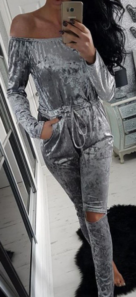 Дамски актуален кадифен гащеризон 