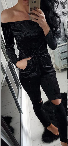 Дамски актуален кадифен гащеризон 