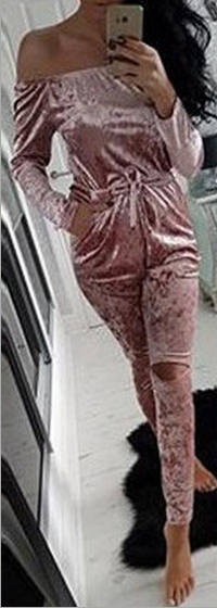 Дамски актуален кадифен гащеризон 