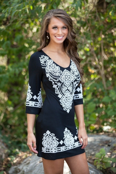 Дамска рокля в няколко модела с бродерия пролет, лято и есен черна, червена, тъмносиня