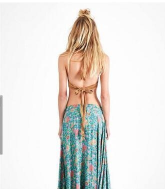 Οι γυναίκες πλεκτό μαγιό λευκό και καφέ