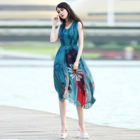 Дамска лятна плажна и бохемска рокля от шифон малки и големи размери в невероятен дизайн 