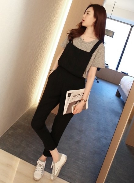 Дамски ежедневен памучен черен гащеризон с кръстоссани презрамки