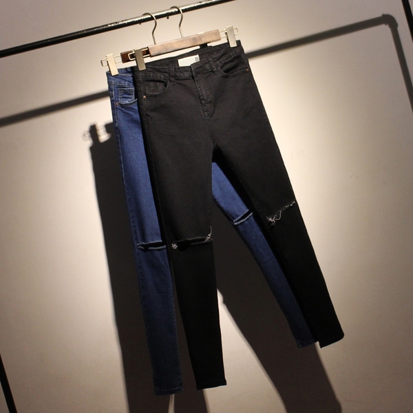 Слим дамски дънки различни модели в синьо и черно