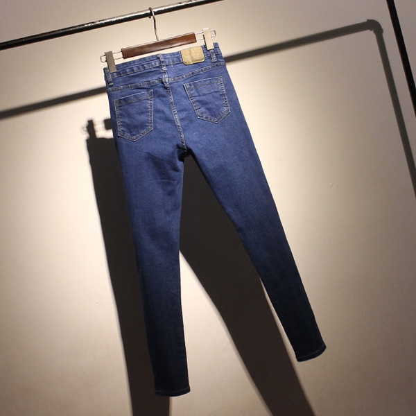 Слим дамски дънки различни модели в синьо и черно