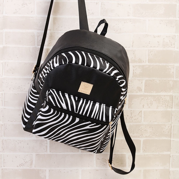 Κυρίες σακίδιο σε διάφορα χρώματα κατάλληλα για καθημερινή χρήση ή ταξίδια