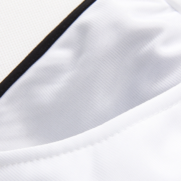 Ανδρική αθλετική φόρμαγια την  άνοιξη και  το φθινόπωρο σε δύο μέρη σε μπλε, κόκκινο, μαύρο, άσπρο χρώμα για το  σπορ και καθημε