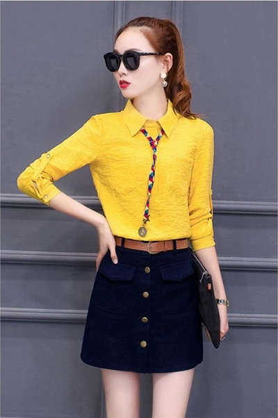 Κοστούμια γυναικεία 2 μέρη - μπλούζα σε λευκό και κίτρινο και τζιν φούστα