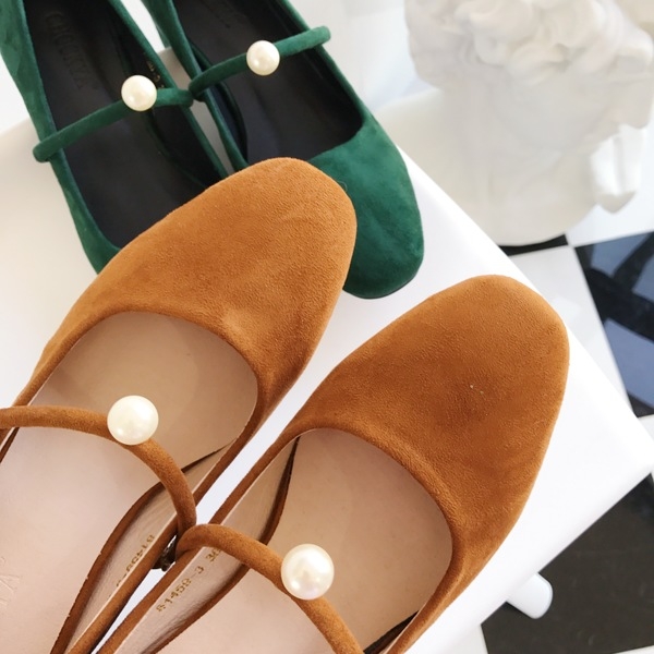 Γυναικεία παπούτσια ρετρό για το φθινόπωρο σε καφέ και σκούρο πράσινο χρώμα  από τεχνητό δέρμα