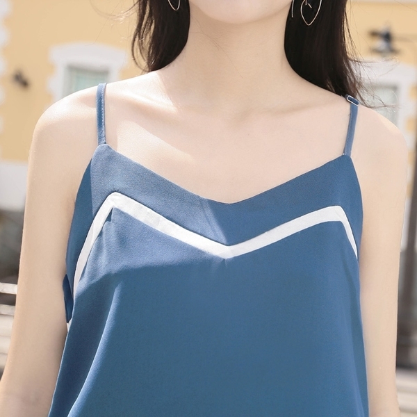 Οι γυναίκες ευρύ σύνολο - πουκάμισο και παντελόνι 7/8 σε μπλε και μαύρο