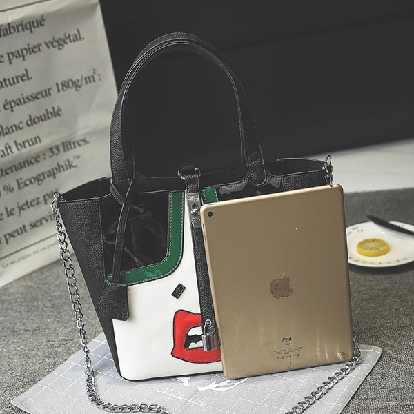 Γυναικεία  μεγάλη τσάντα με καθημερινές φιλί εκτύπωσης μπροστά και μακριά λαβή