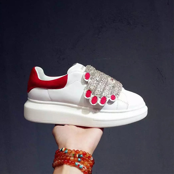 Υποδήματα πολυτελείας γυναικεία με πέτρες