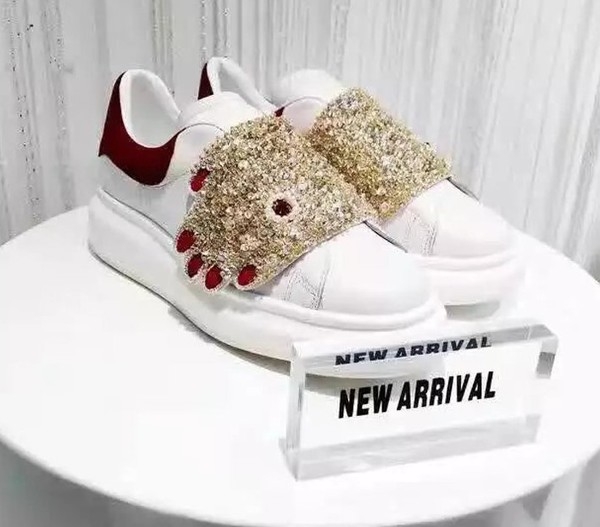 Υποδήματα πολυτελείας γυναικεία με πέτρες