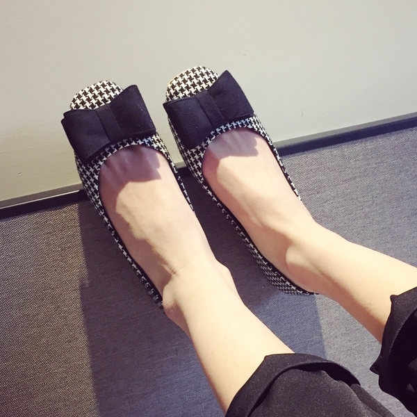 Ανοιξιάτικα casual παπούτσια  με κορδέλες