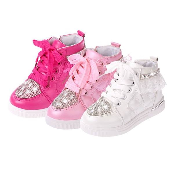 Παιδικά αθλητικά παπούτσια για κορίτσια σε λευκό και ροζ χρώμα με πέτρες και δαντέλες
