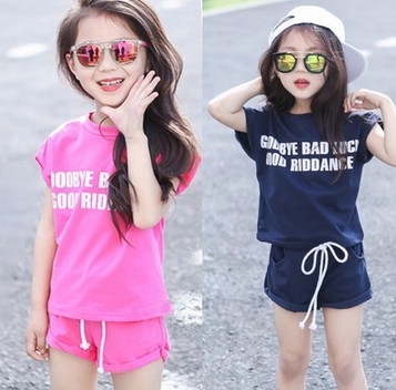 Kids Summer Kit για κορίτσια - κοντό μανίκι και κοντό παντελόνι σε ροζ και σκούρο μπλε χρώμα