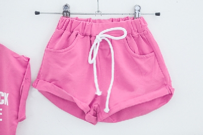 Kids Summer Kit για κορίτσια - κοντό μανίκι και κοντό παντελόνι σε ροζ και σκούρο μπλε χρώμα