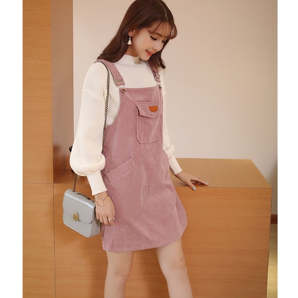 Οι γυναίκες jumpsuit με πουκάμισο σε μαύρο, καφέ, ροζ και κόκκινο μήκος γόνατο