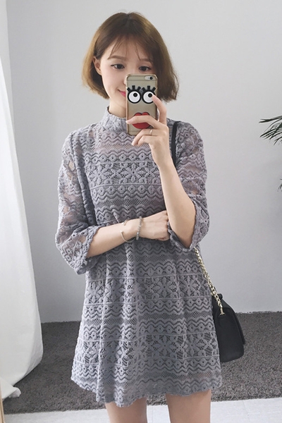 Ευρεία κυρίες δαντέλα φόρεμα με 3/4 μανίκια σε γκρι, μαύρο και άσπρο