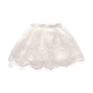 Παιδικό καλοκαιρινό σετ για κορίτσια δύο κομματιών με μοντέρνο denim  γιλέκο και λευκή φούστα  με δαντέλα