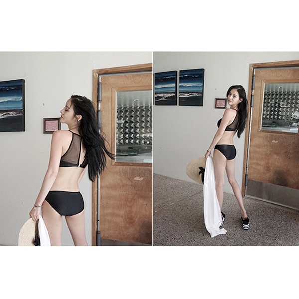 Κυρίες μαύρο μαγιό σε δύο μέρη