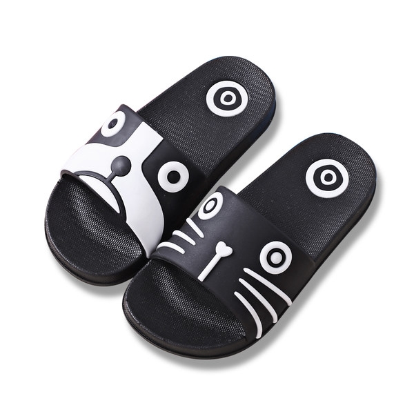 Unisex παντόφλες από καουτσούκ με εικόνες σε λευκό και μαύρο χρώμα