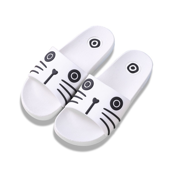 Unisex παντόφλες από καουτσούκ με εικόνες σε λευκό και μαύρο χρώμα